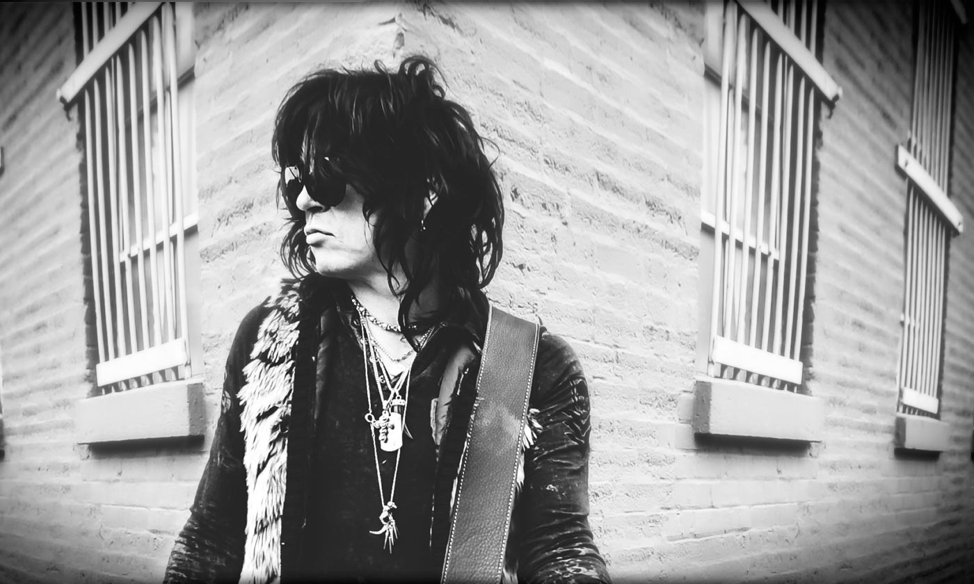 TOM KEIFER